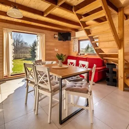 Home, Private Sauna And Jacuzzi Nyaraló